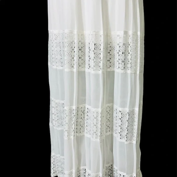 Bisou Bisou white pleated maxi dress - Picture 11 of 12
